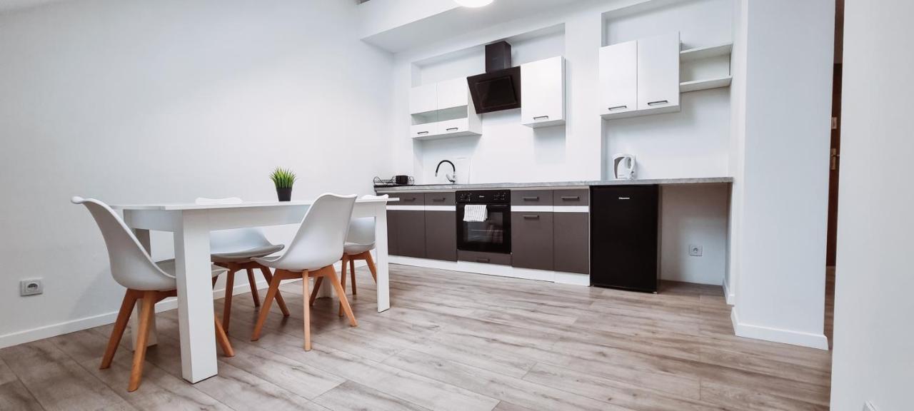 Sunny Apartment 8 克拉科夫 外观 照片